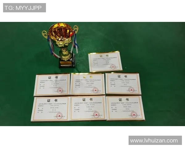 杨秀英独家分享羽毛球技巧与训练心得助你提升竞技水平